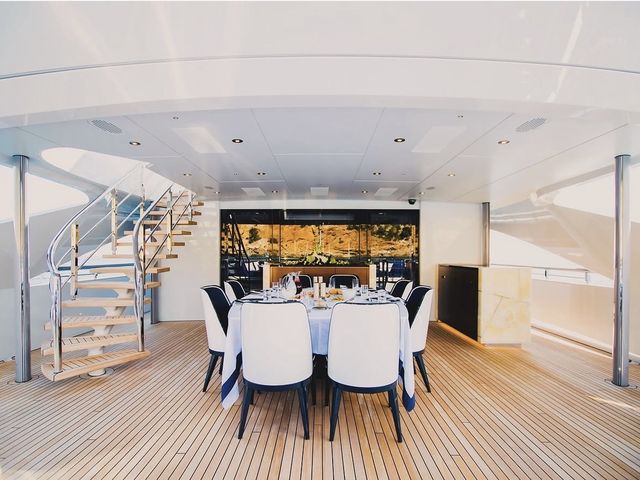 Private yacht dining deck in Los Cabos